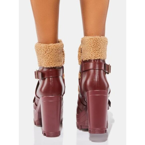 TAKE ME OUT AND ABOUT HEELED BOOTIES - Picture 4 of 7